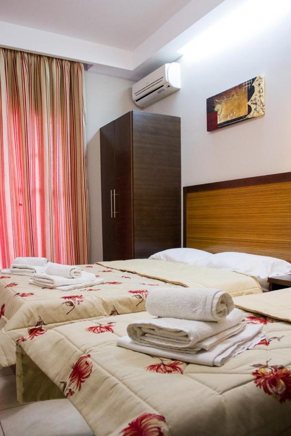 Hotel Rodon ปาราเลียกาเตอรีนิส ภายนอก รูปภาพ