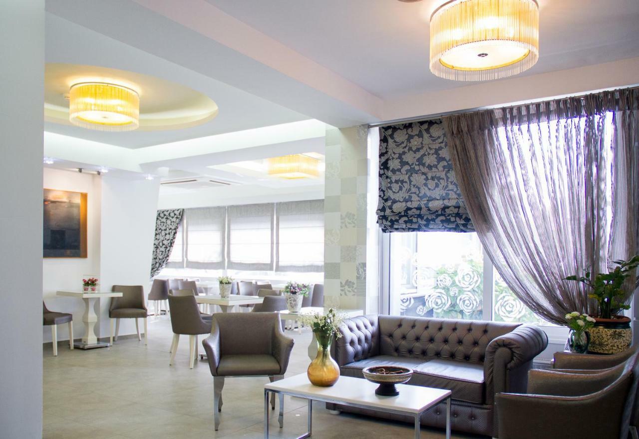 Hotel Rodon ปาราเลียกาเตอรีนิส ภายนอก รูปภาพ