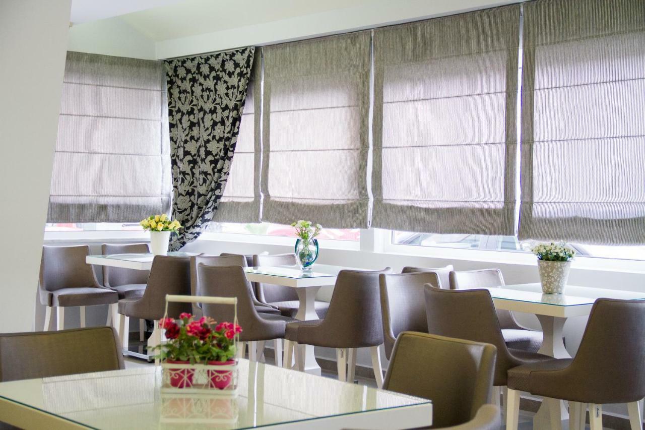 Hotel Rodon ปาราเลียกาเตอรีนิส ภายนอก รูปภาพ